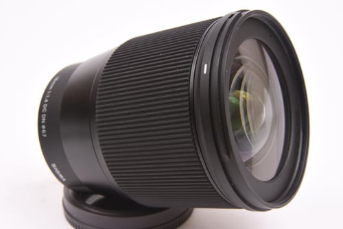 thumbnail-2 for Sigma 16mm f/1.4 DC DN Cont for Sony E (Crop)