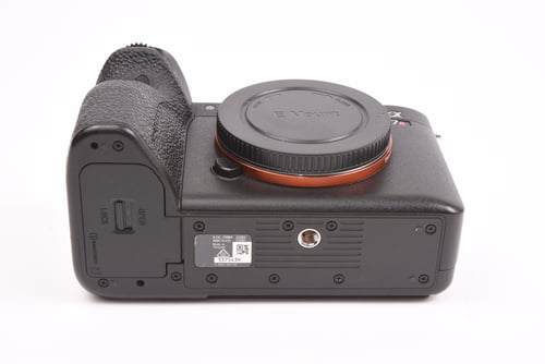 thumbnail-9 for Sony A7R IV Body SC:16K #75439 O5 M5 C4