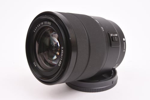 thumbnail-5 for Sony E 18-135mm OSS #52975 04 M5 C5