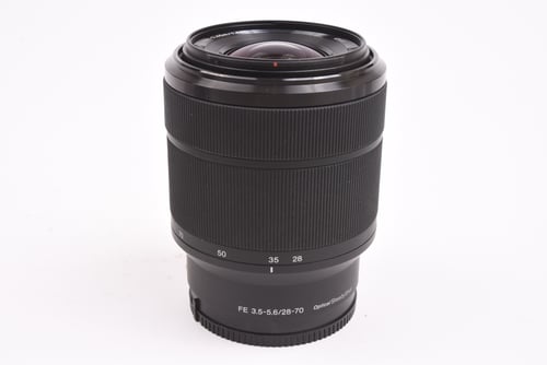 Sony FE 28-70mm f/3.5-5.6 #30678 O5 M5 C5