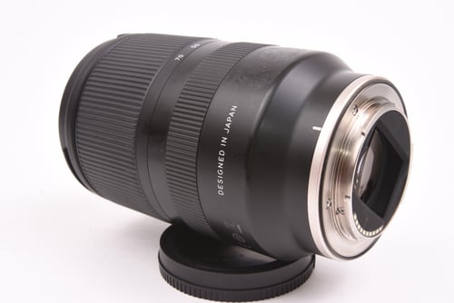 thumbnail-4 for Tamron 17-70mm f/2.8 Di III-A (B070) for Sony E (Crop)