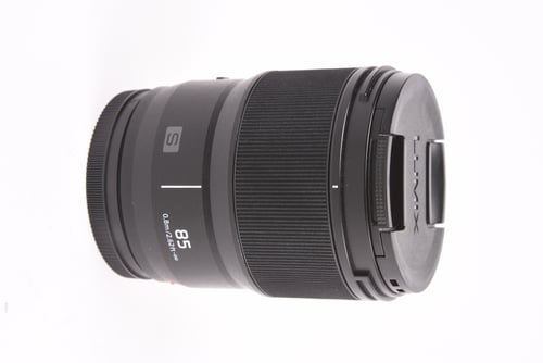 thumbnail-1 for Panasonic L 85mm f/1.8 S