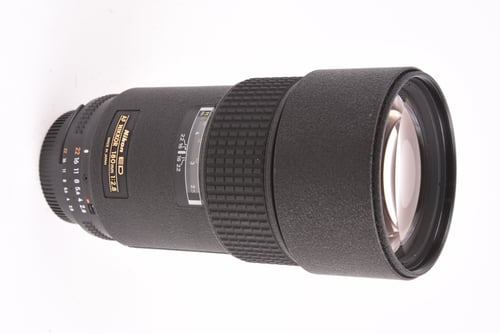 Nikon AF 180mm f/2.8