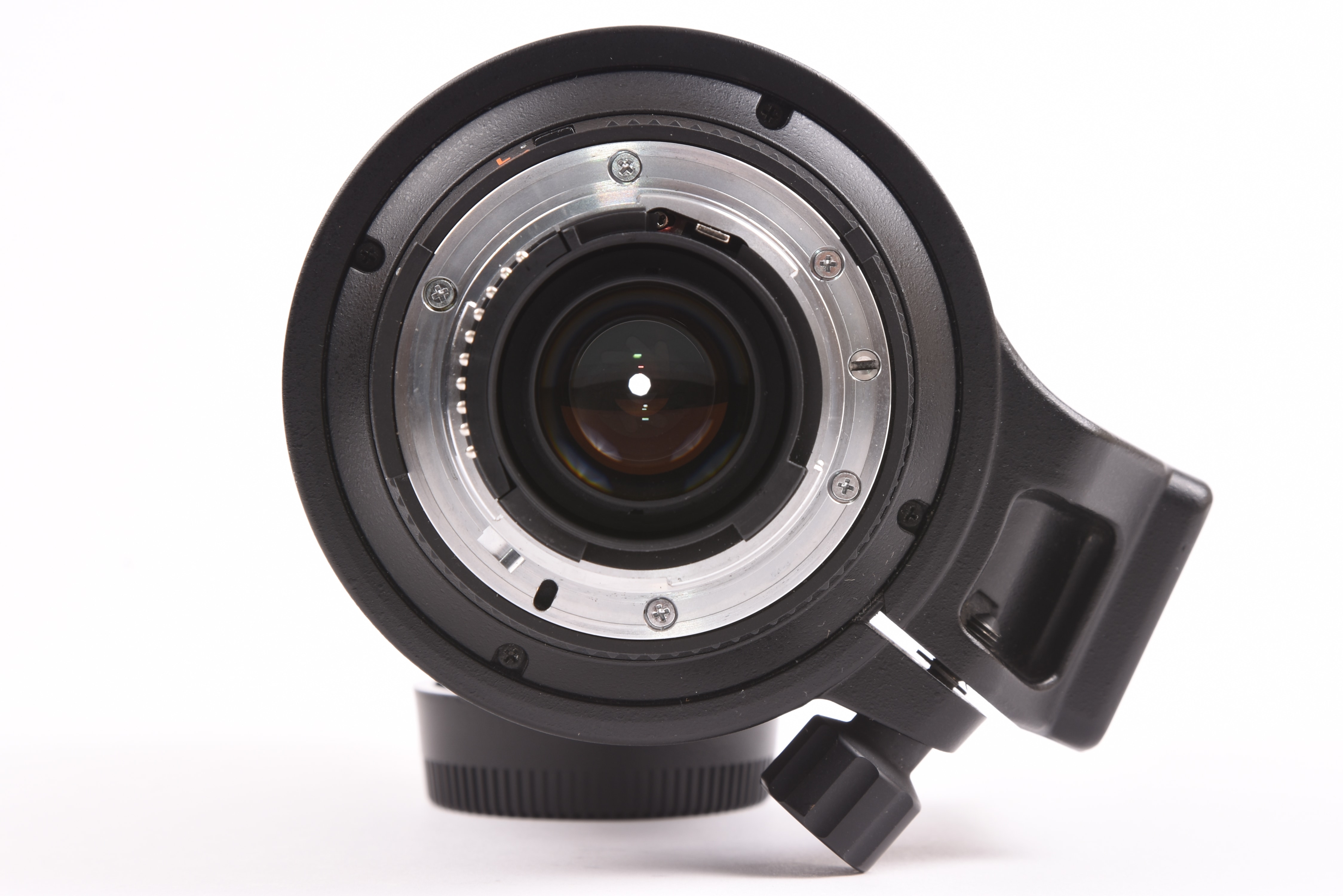 Nikon 80-400mm f/4.5-5.6 D ED VR — image 17
