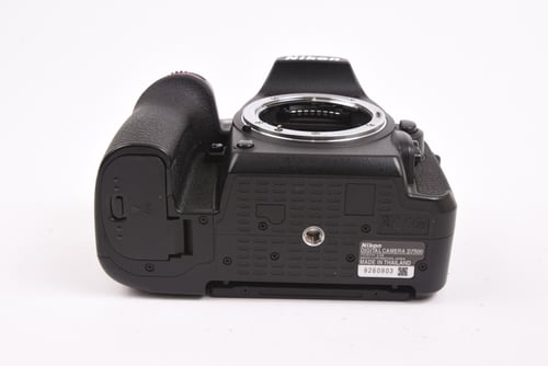 thumbnail-5 for Nikon D7500 Body