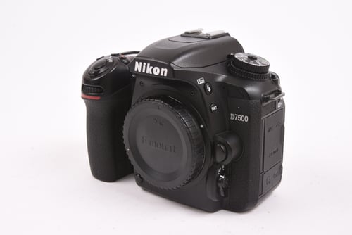 Nikon D7500 Body