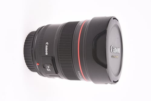 thumbnail-2 for Canon EF 14mm f/2.8 L II