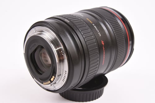 thumbnail-3 for Canon EF 24-105mm f/4 L IS