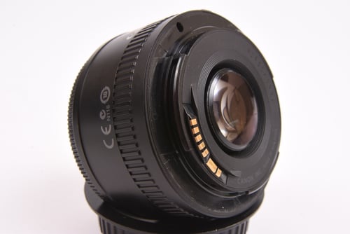 thumbnail-4 for Canon EF 50mm f/1.8 II