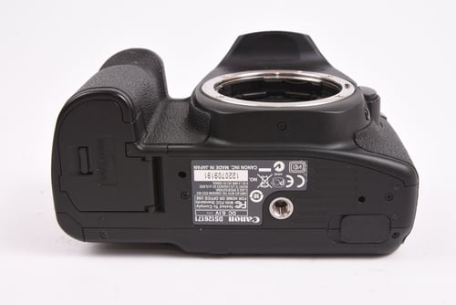 thumbnail-5 for Canon EOS 40D Body