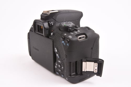 thumbnail-2 for Canon EOS 700D Body