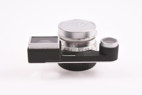 thumbnail-3 for Leica 35mm f/2.8 Summaron w/eyes M