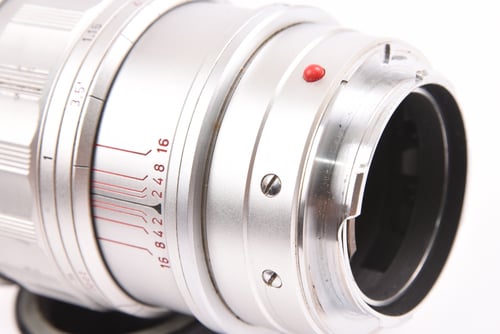thumbnail-5 for Leica 90mm f/2 Summicron M