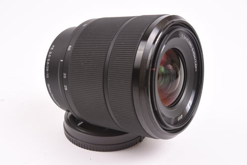 thumbnail-2 for Sony FE 28-70mm f/3.5-5.6