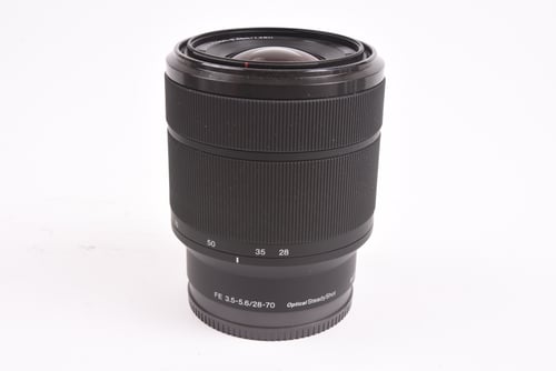 Sony FE 28-70mm f/3.5-5.6