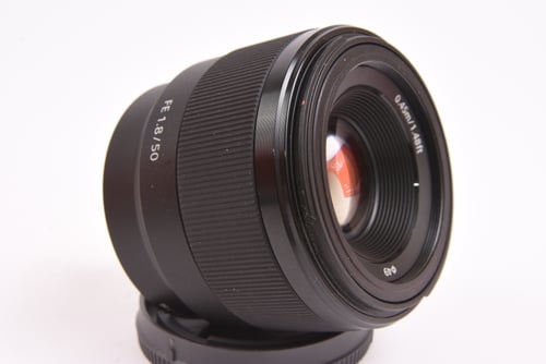thumbnail-2 for Sony FE 50mm f/1.8