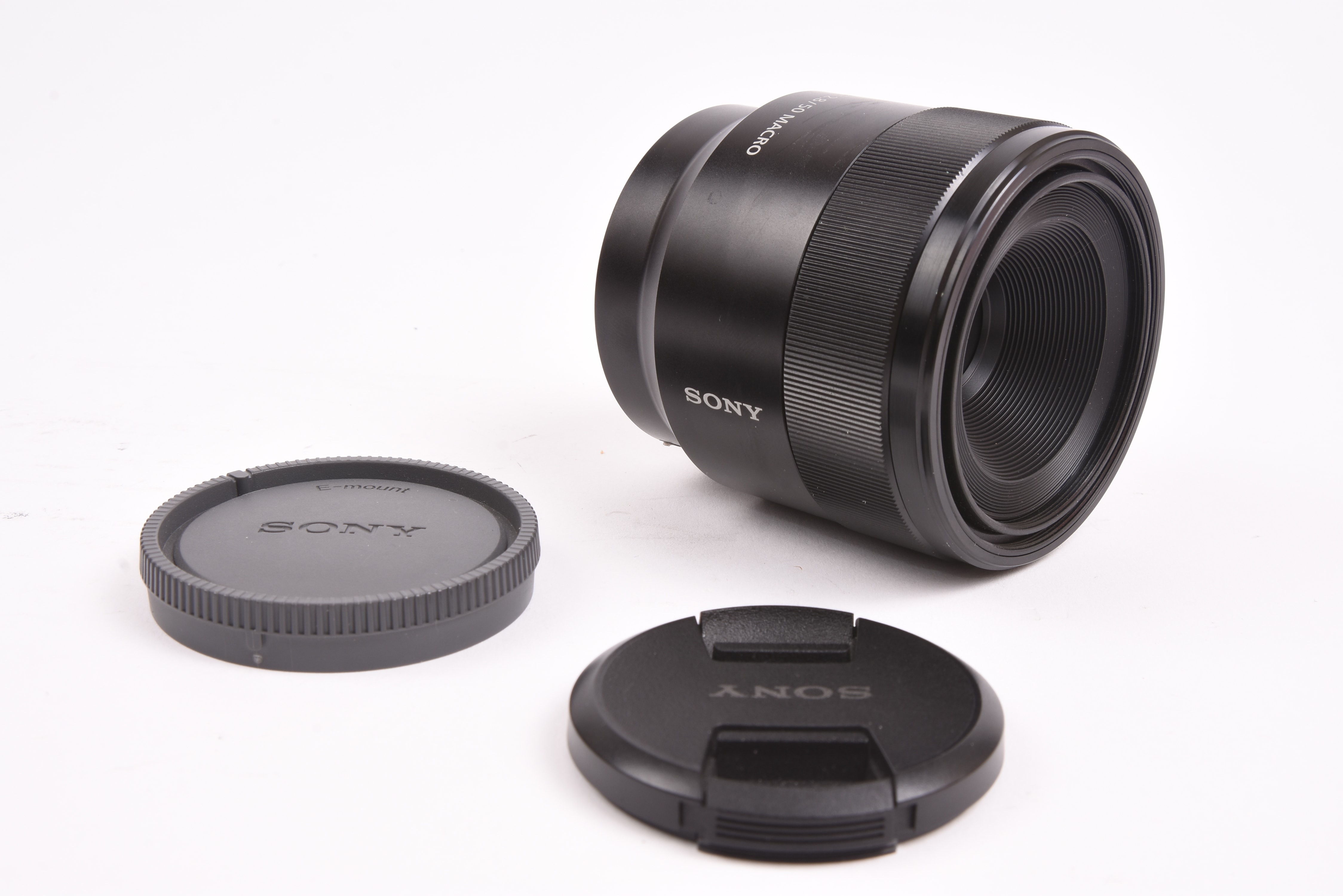 Sony SEL50M28 — image 9