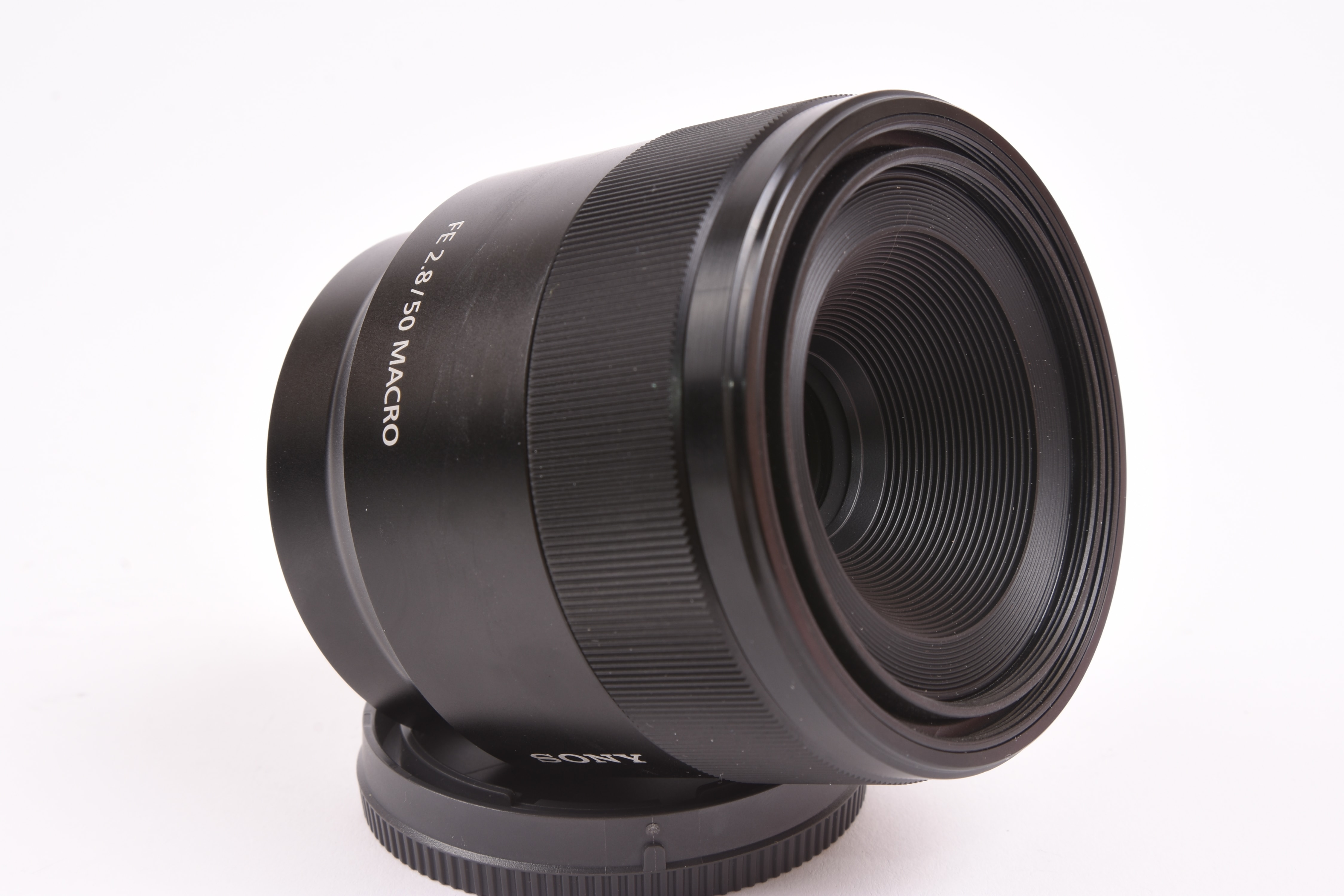 Sony SEL50M28 — image 3