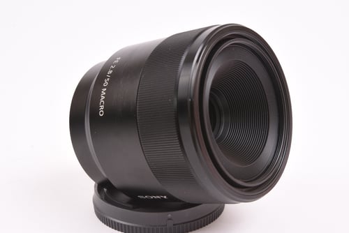 thumbnail-2 for Sony FE 50mm f/2.8 Macro