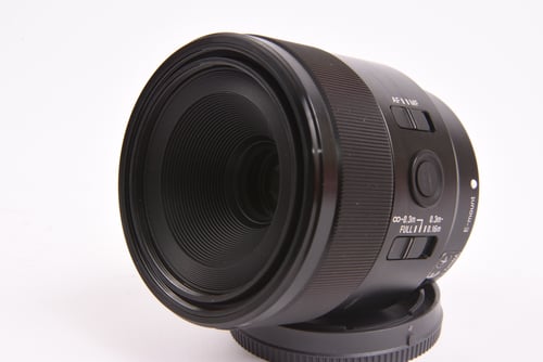 thumbnail-5 for Sony FE 50mm f/2.8 Macro
