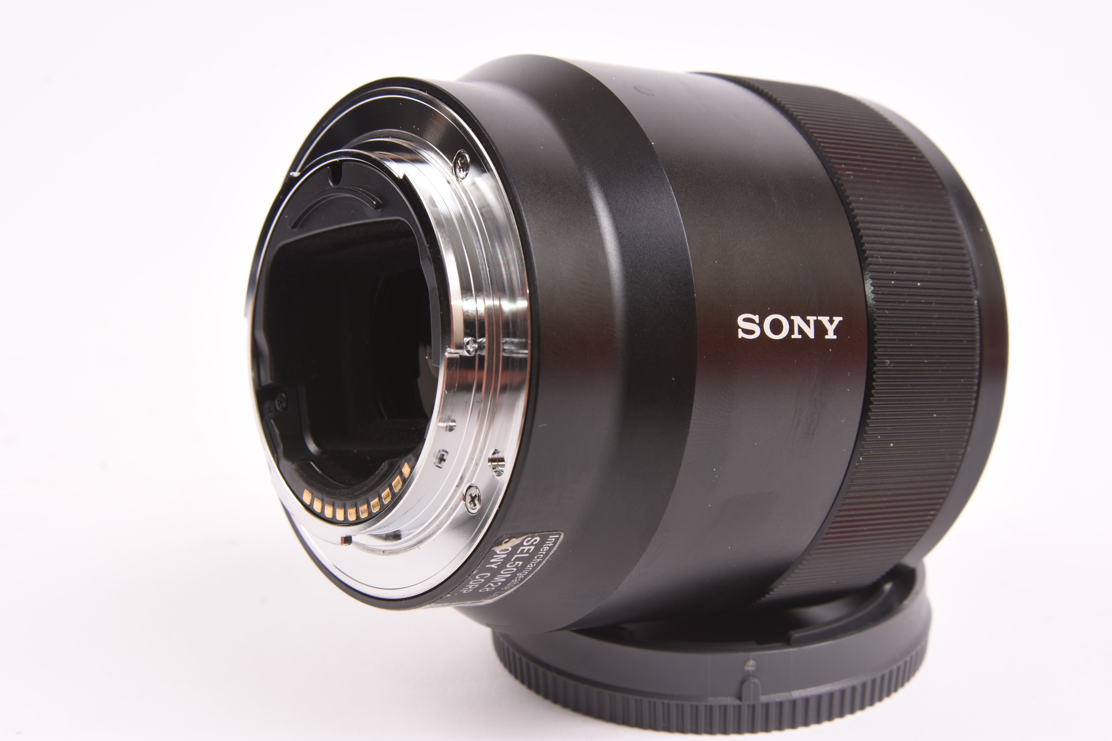 Sony SEL50M28 — image 4