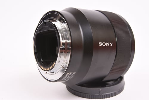thumbnail-3 for Sony FE 50mm f/2.8 Macro
