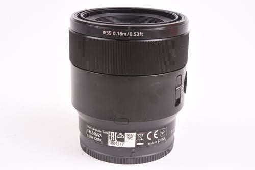 thumbnail-1 for Sony FE 50mm f/2.8 Macro