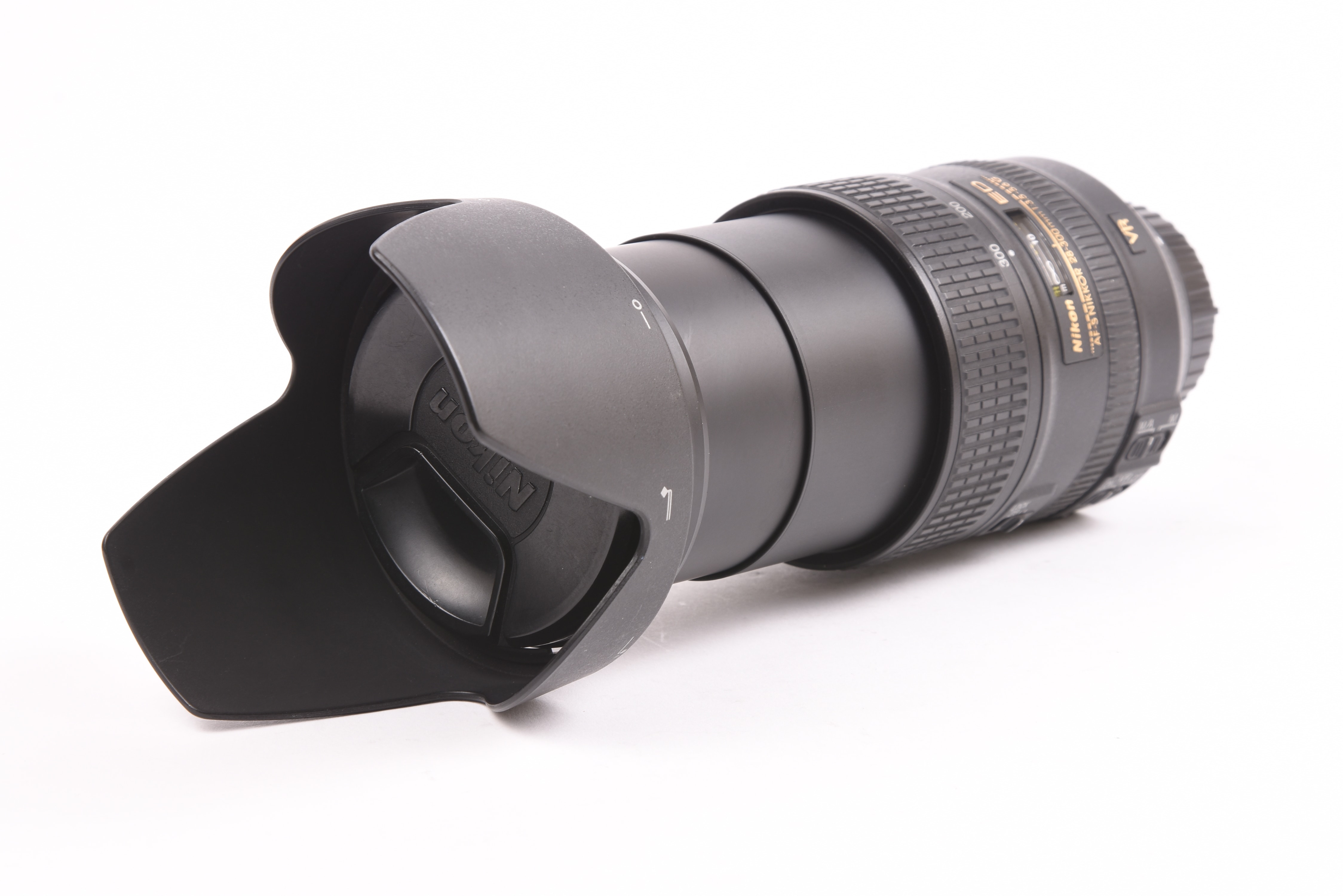 Nikon AFS 28-300mm VR | GearFocus