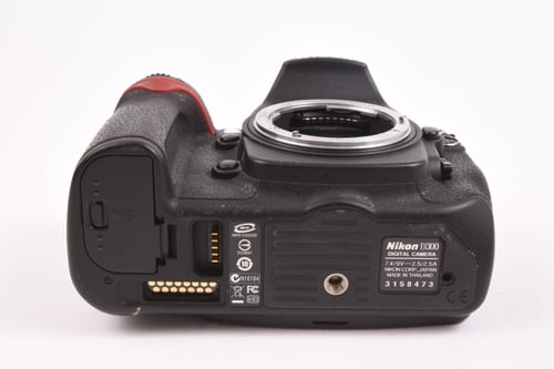 thumbnail-5 for Nikon D300 Body