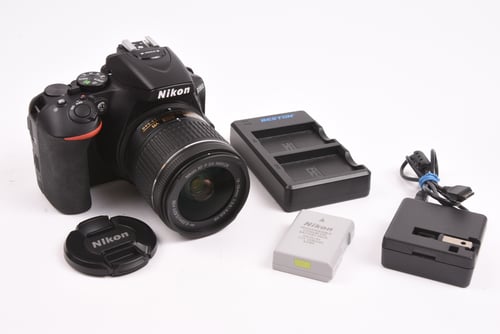 thumbnail-7 for Nikon D5600 w/ 18-55mm