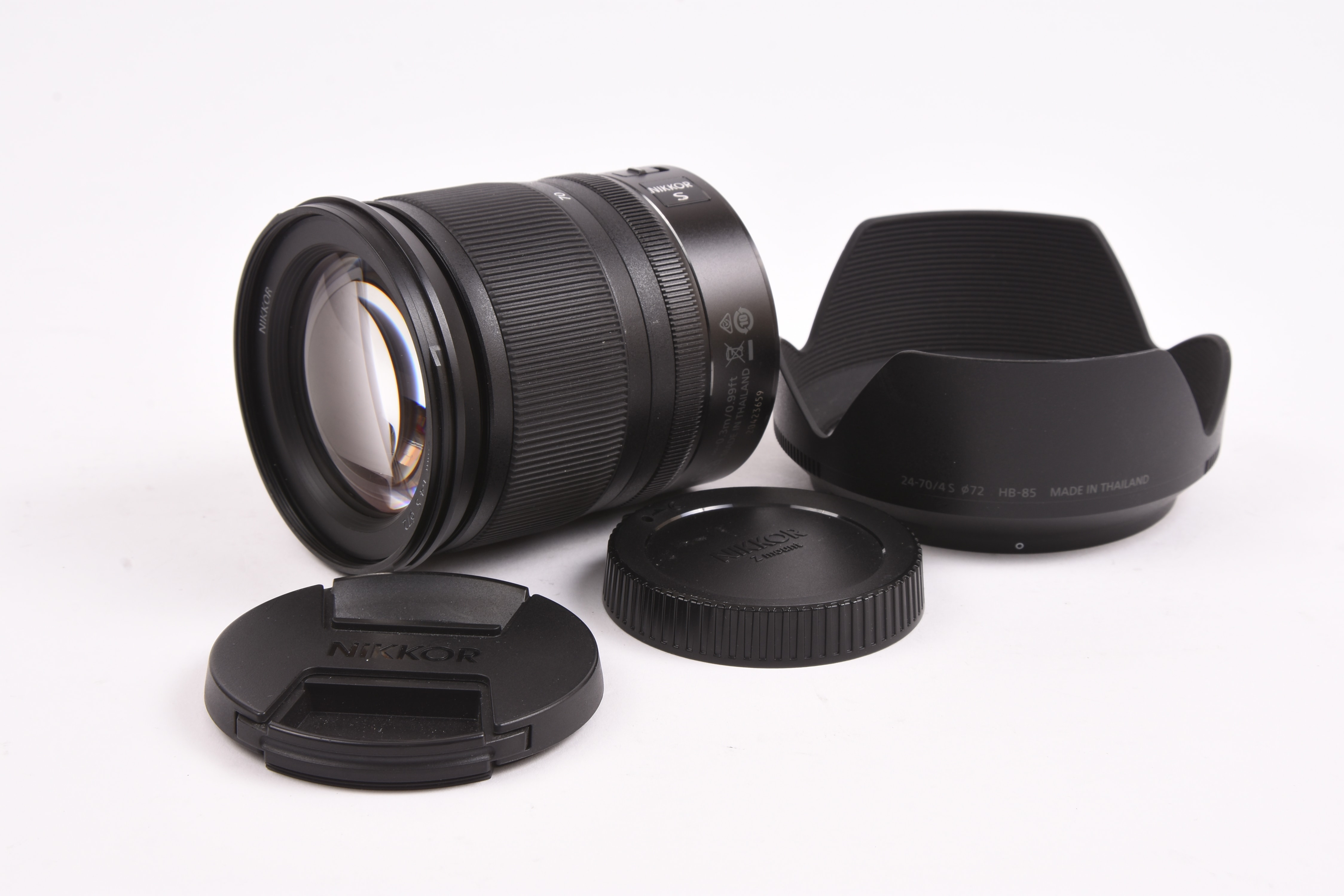 Nikon Z 24-70mm f/4 S | GearFocus
