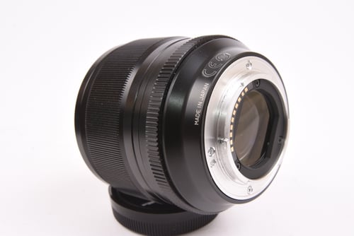 thumbnail-4 for Fujifilm XF 56mm f/1.2 R