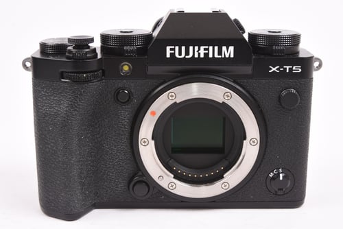 thumbnail-4 for Fujifilm X-T5 Body Black Shutter Count 500