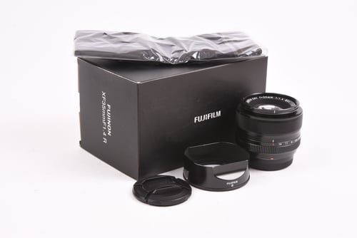 Fujifilm XF 35mm f/1.4 R