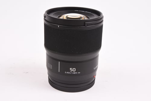 Panasonic L 50mm f/1.8 S