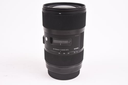 View Sigma 18-35mm f/1.8 ART for Canon EF Sigma 18-35mm f/1.8 ART for Canon EF