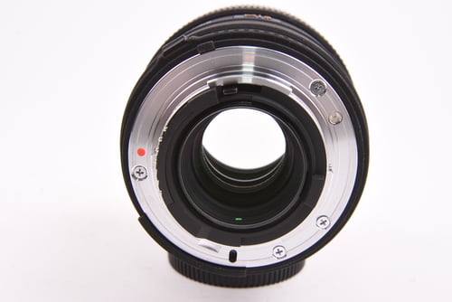 thumbnail-7 for Sigma 105mm f/2.8 Macro for Nikon AF