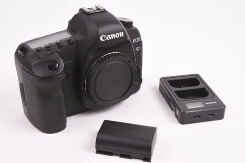 thumbnail-7 for Canon EOS 5D II Body