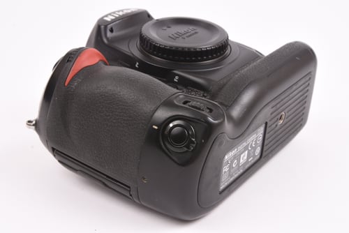 thumbnail-10 for Nikon D3S Body