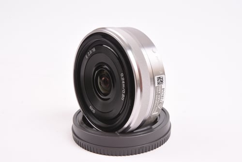 thumbnail-5 for Sony E 16mm f/2.8