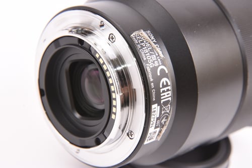 thumbnail-6 for Sony E 18-105mm f/4 G FUNGUS