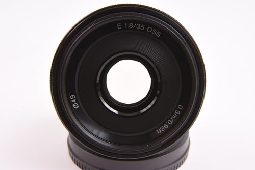 thumbnail-6 for Sony E 35mm f/1.8