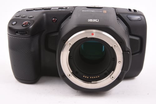 thumbnail-4 for Blackmagic Pocket Cinema Camera 6K EF Mount Outfit
