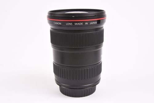 thumbnail-1 for Canon EF 16-35mm f/2.8 L