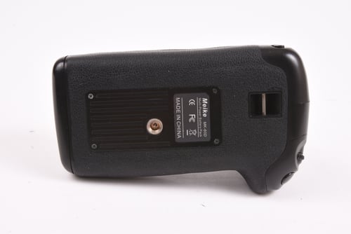 thumbnail-11 for Canon EOS 60D Body w/ Grip