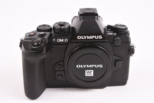 thumbnail-1 for Olympus OM-D E-M1 Body