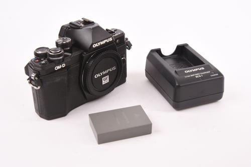 thumbnail-7 for Olympus OM-D E-M10 II Body