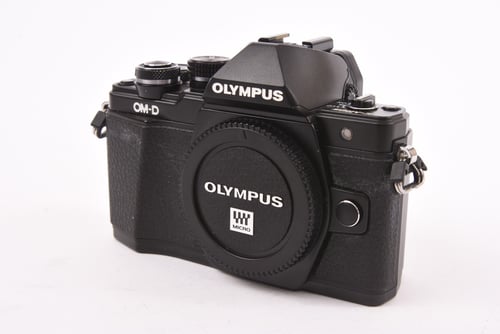 Olympus OM-D E-M10 II Body