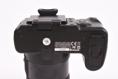 thumbnail-9 for Leica V-Lux 1