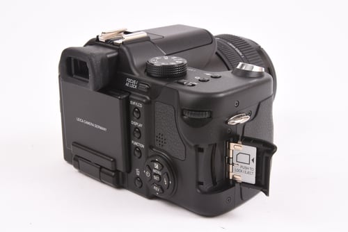 thumbnail-4 for Leica V-Lux 1